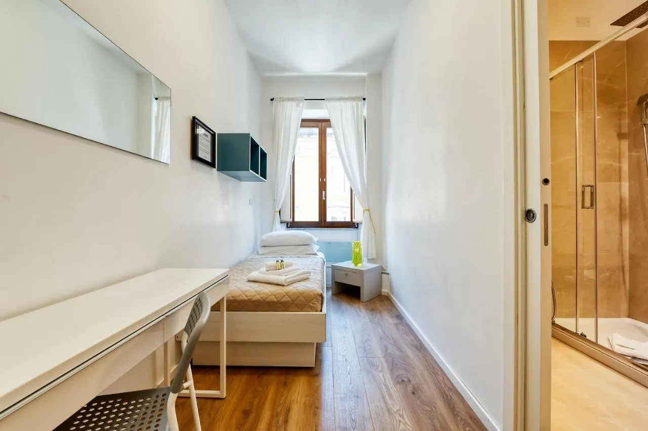 3 Rooms 3 Bathrooms - Lovely Apartment Close The Vatican Rome 0*,  Italy
