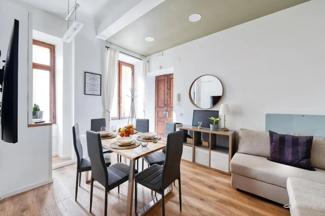 3 Rooms 3 Bathrooms - Lovely Apartment Close The Vatican Rome Italy